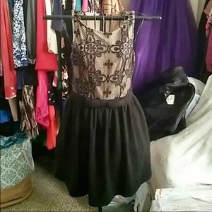 Ladies Dress. Perfect for any occasion 💕